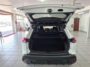 Toyota Corolla Cross 1.8 GR-S Hybrid - Image 6