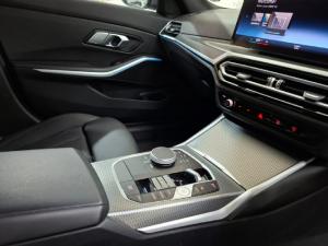 BMW 3 Series 318i M Sport - Image 13