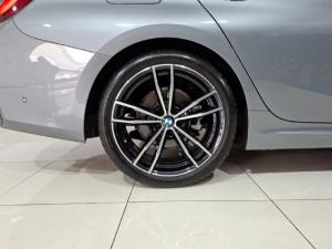 BMW 3 Series 318i M Sport - Image 7
