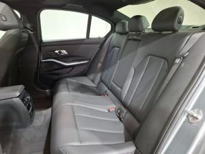 BMW 3 Series 318i M Sport - Image 8