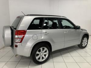 Suzuki Grand Vitara 3.2 V6 - Image 4