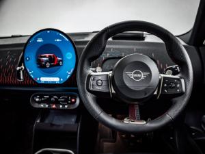 MINI Countryman John Cooper Works ALL4 - Image 18