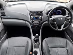 Hyundai Accent sedan 1.6 Glide - Image 4