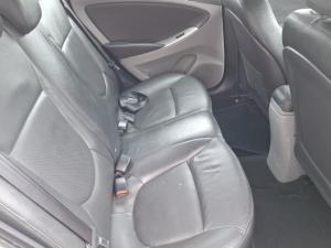 Hyundai Accent sedan 1.6 Glide - Image 7