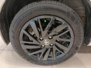 Toyota Vitz 1.0 XR auto - Image 8