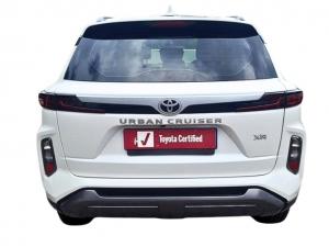 Toyota Urban Cruiser 1.5 XR manual - Image 5