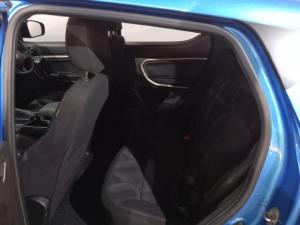 Renault Kiger 1.0 Turbo Intens manual - Image 4