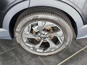 GAC GS3 Emzoom 1.5T R Style - Image 10