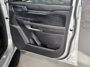 Ford Ranger 2.0 BiTurbo double cab XLT 4x4 - Image 15
