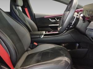 Mercedes-Benz EQE sedan EQE43 4Matic sedan - Image 13