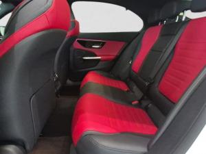 Mercedes-Benz C-Class C200 Avantgarde - Image 15
