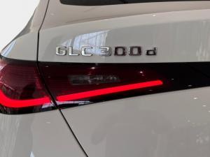 Mercedes-Benz GLC GLC300d coupe 4Matic Avantgarde - Image 17