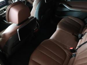BMW X7 xDrive30d M Sport - Image 14