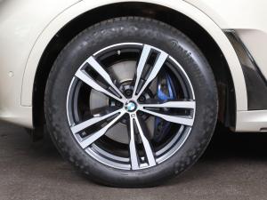 BMW X7 xDrive30d M Sport - Image 18