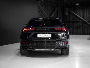 Lamborghini Urus S - Image 8