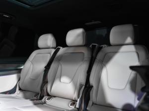Mercedes-Benz V-Class V300d Exclusive - Image 11