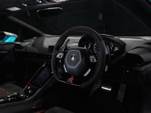 Lamborghini Huracan Evo coupe - Image 11