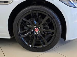 Jaguar XF 20d R-Sport - Image 9