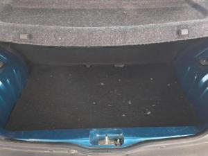 Renault Kwid 1.0 Techno manual - Image 13