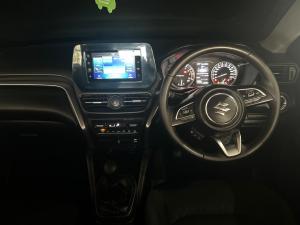 Suzuki Grand Vitara 1.5 GL manual - Image 10