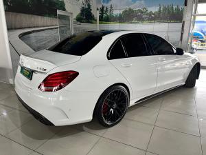 Mercedes-Benz C-Class C63 S - Image 3