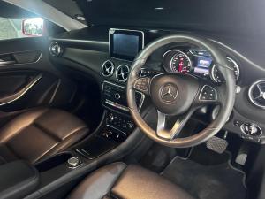 Mercedes-Benz GLA GLA200d auto - Image 7