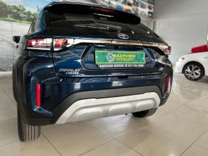 Toyota Starlet Cross 1.5 XR auto - Image 8