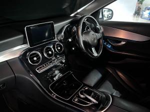 Mercedes-Benz C-Class C220d Avantgarde auto - Image 11
