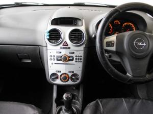 Opel Corsa 1.4 Essentia - Image 12
