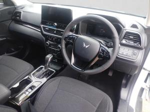 Mahindra XUV 3XO 1.2T AX5L - Image 16