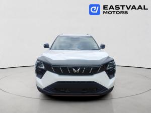 Mahindra XUV 3XO 1.2T AX5L - Image 2