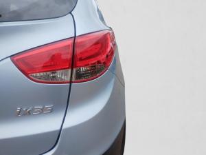 Hyundai ix35 2.0 GL - Image 12