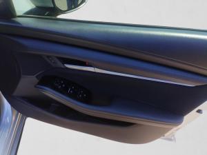 Mazda Mazda3 hatch 1.5 Individual manual - Image 17