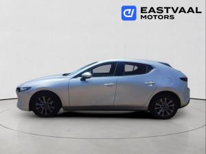Mazda Mazda3 hatch 1.5 Individual manual - Image 4