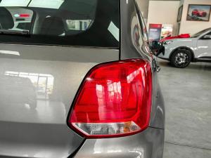 Volkswagen Polo Vivo hatch 1.6 Comfortline auto - Image 6