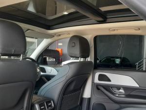 Mercedes-Benz GLE GLE300d 4Matic - Image 11
