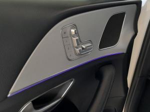 Mercedes-Benz GLE GLE300d 4Matic - Image 13