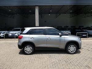 Suzuki Vitara Brezza 1.5 GL auto - Image 5