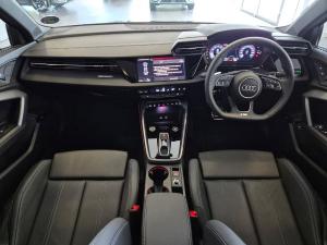 Audi A3 sedan TFSI S line - Image 9