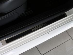 Abarth 500 500 595 turismo 1.4T - Image 24