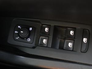 Volkswagen T-Cross 1.0TSI 85kW Comfortline - Image 25