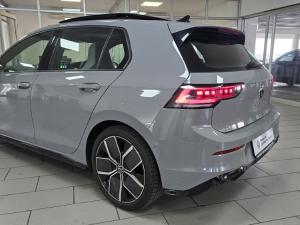 Volkswagen Golf 1.4TSI R-Line Plus - Image 21