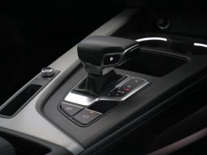 Audi A4 35TFSI - Image 21
