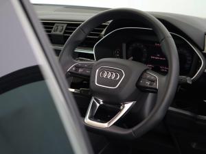 Audi Q3 Sportback 35TFSI Black Edition - Image 16