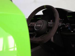 Audi RS3 sedan quattro - Image 18