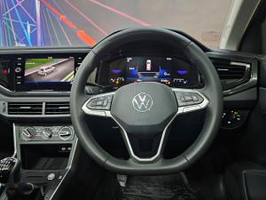 Volkswagen Polo hatch 1.0TSI Life manual - Image 8