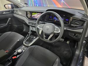 Volkswagen Polo hatch 1.0TSI Life auto - Image 8