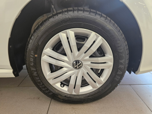 Volkswagen Polo Vivo hatch 1.4 - Image 4