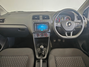 Volkswagen Polo Vivo hatch 1.4 - Image 8