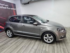 Volkswagen Polo Vivo hatch 1.6 Highline - Image 11